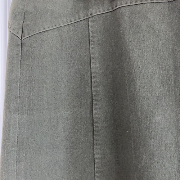 Banana Republic Stretchy Denim Skirt - Picture 5 of 5